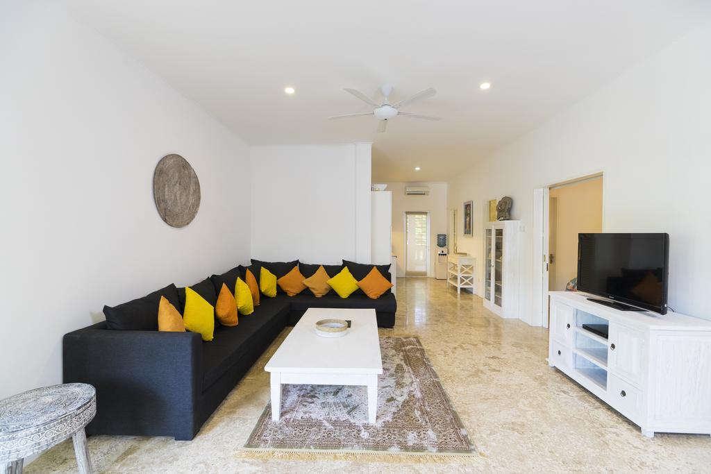 Beach Melati Apartments Legian Buitenkant foto